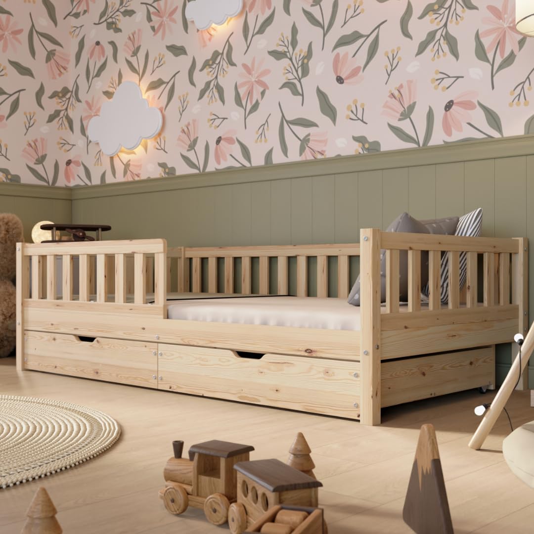 Kinderbett 140x200 cm – Massives Montessori Bodenbett aus Holz mit Rausfallschutz – Sicheres Kleinkindbett – Skandinavisches Design, Leichte Montage - Crazy Basic