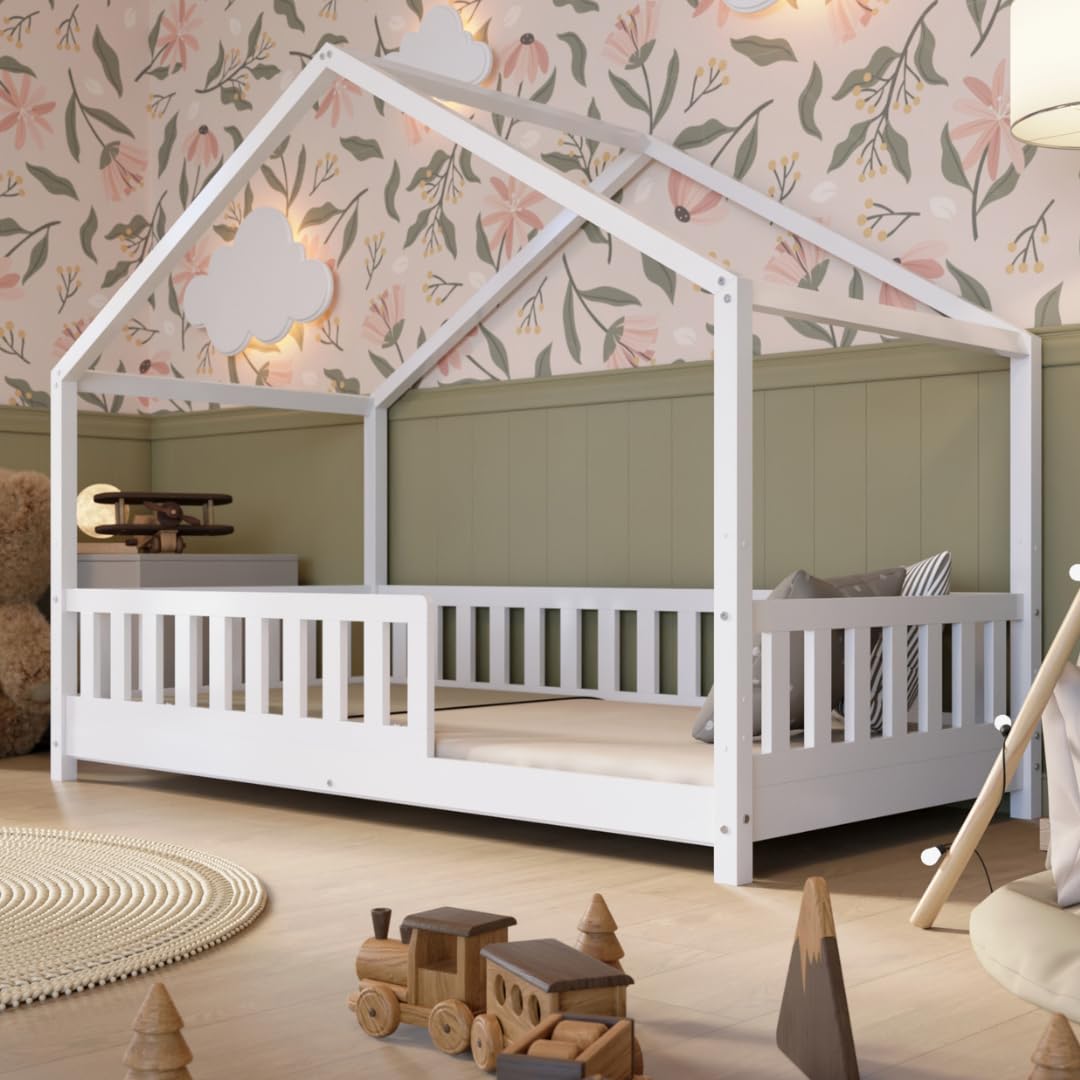Hausbett 120x200 cm – Kinderbett aus Naturholz mit Rausfallschutz – Montessori Bodenbett mit Höhenverstellbaren Beinen und Abnehmbarer Barriere - Crazy House
