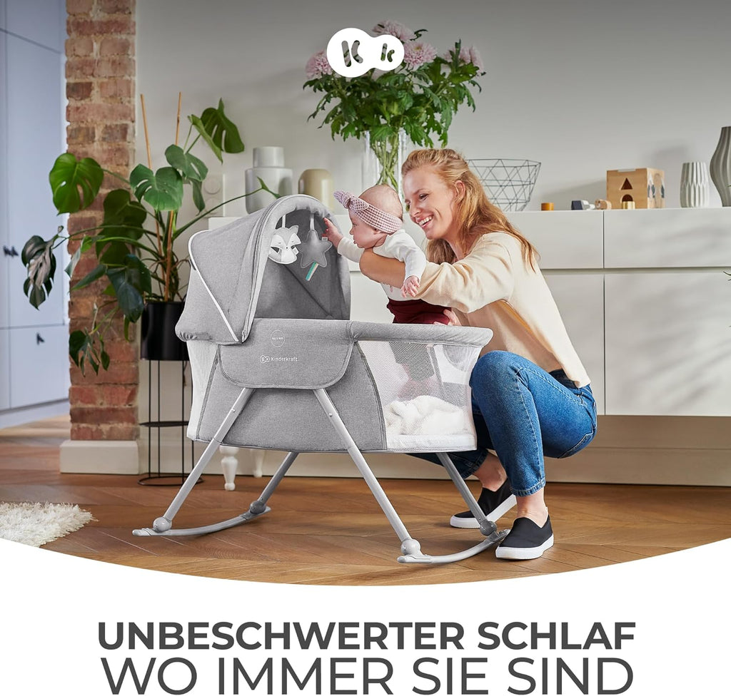 kk Kinderkraft Kinderkraft Kinderbett 3 in 1 lOVI, Kinderreisebett, Stubenwagen, Babywiege, Baby Wippe, Zusammenklappbar, Einfach Transport, mit Zubehör, Tasche, Moskitonetz,von Geburt bis 9 kg, Grau